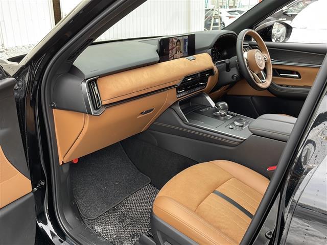 CX-60 XD-ハイブリッド プレミアムスポーツ ワンオーナー/BOSEサウンド/純正ナビ/全方位カメラ/サンルーフ/電動リアゲート/4WD/禁煙車/ビルトインETCイヤレス充電器//シートヒーター/エアシート/パワーシート/シートメモリ/LED(21枚目)