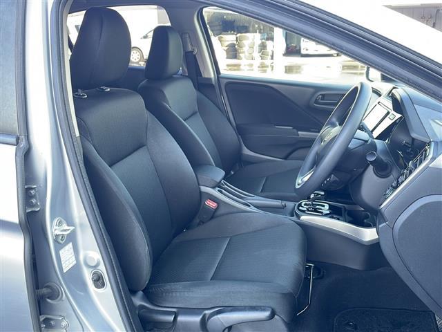 グレイス ハイブリッドＤＸ　寒冷地仕様／社外ナビ／バックカメラ／ミラーヒーター／オートライト／オートハイビーム／レーダークルーズコントロール／前後ドライブレコーダー／４ＷＤ／／ＥＴＣ／レーンキープアシスト／衝突軽減ブレーキ／取説（15枚目）