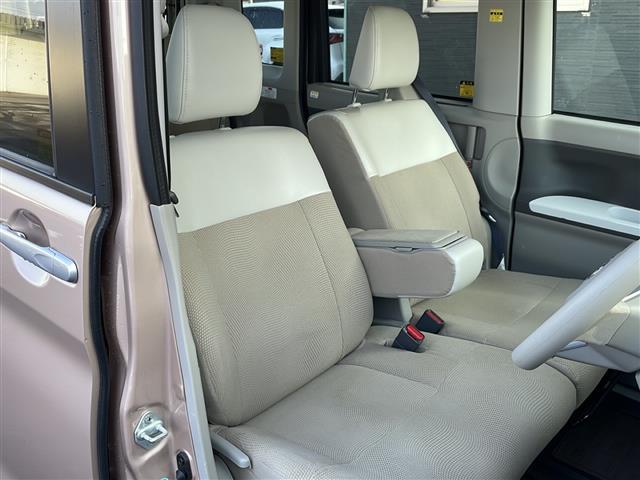 タント X ホワイトアクセントSAIII /4WD/禁煙/社外ナビ CD/BT/DVD/フルセグ/SD/USB/片側電動ドア/衝突軽減ブレーキ/横滑り防止/アイドリングストップ/運転席シートヒーター/オートライト(13枚目)