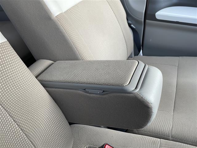 タント X ホワイトアクセントSAIII /4WD/禁煙/社外ナビ CD/BT/DVD/フルセグ/SD/USB/片側電動ドア/衝突軽減ブレーキ/横滑り防止/アイドリングストップ/運転席シートヒーター/オートライト(18枚目)