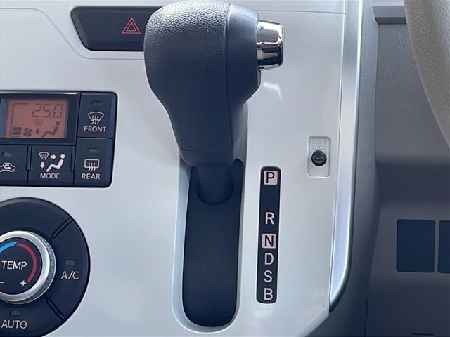 タント X ホワイトアクセントSAIII /4WD/禁煙/社外ナビ CD/BT/DVD/フルセグ/SD/USB/片側電動ドア/衝突軽減ブレーキ/横滑り防止/アイドリングストップ/運転席シートヒーター/オートライト(28枚目)