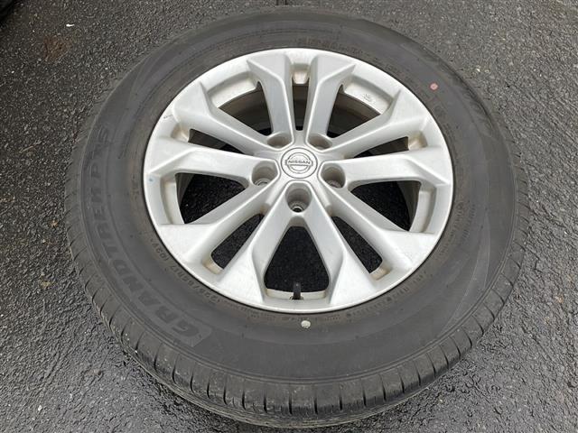 エクストレイル 20X エマージェンシーブレーキパッケージ ワンオーナー/純正ナビ/バックカメラ/エマージェンシーブレーキ/前席シートヒーター/ダウンヒルアシストコントロール/スペアキー/純正エンジンスターター/横滑り防止/LEDヘッドライト/フォグランプ(11枚目)