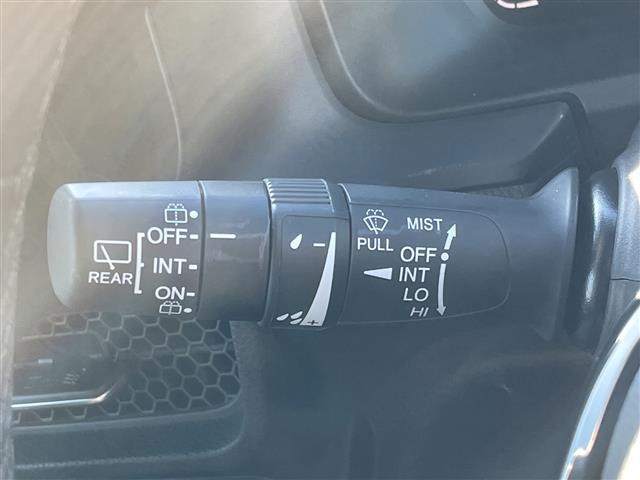 ステップワゴン スパーダ　／４ＷＤ／禁煙車／寒冷地仕様／社外ナビ／両側電動スライドドア／パワーテールゲート／前席シートヒーター／ワイパーデアイサー／バックカメラ／前後コーナーセンサー／ＣＭＢＳ／路外逸脱抑制機能／ガソリンターボ（30枚目）