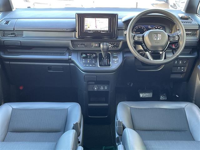 ステップワゴン スパーダ　／４ＷＤ／禁煙車／寒冷地仕様／社外ナビ／両側電動スライドドア／パワーテールゲート／前席シートヒーター／ワイパーデアイサー／バックカメラ／前後コーナーセンサー／ＣＭＢＳ／路外逸脱抑制機能／ガソリンターボ（41枚目）