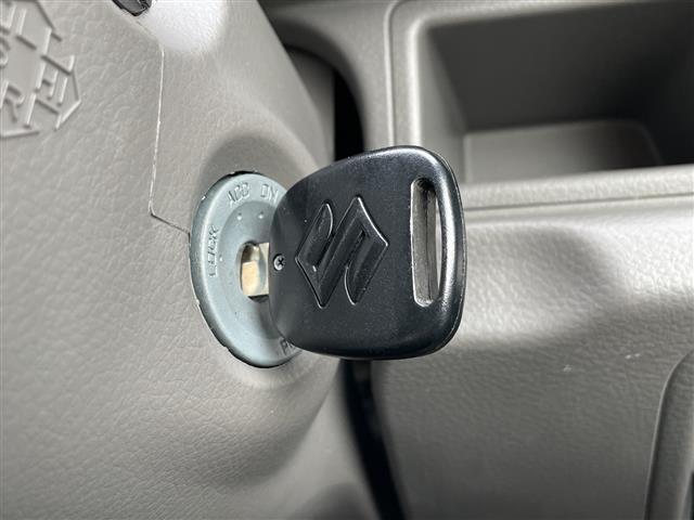 �K���X�R�[�e�B���O�A�i�r�Q�[�V�����A�d�s�b�ȂǁA���̑��̃p�[�c�̎��t�������ς���̂����k�������Ă���܂��I�I�N���}�̂��Ɖ��ł����C�����������I