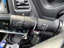 ハイブリッドＺ・ホンダセンシング　４ＷＤ／禁煙車／純正メモリナビ／ＣＤ／ＤＶＤ／ＳＤ／ＢＴ／ＵＳＢ／１セグ／バクカメラ／ホンダセンシング／衝突軽減ブレーキ／レーンキープ／レーダークルーズコントロール／誤発進抑制／シートヒーター／ＥＴＣ（21枚目）