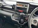 Ｎ－ＢＯＸカスタム Ｇ・Ｌパッケージ　４ＷＤ／禁煙車／純正モニターオーディオ／ＣＤ／ＡＵＸ／エンジンスターター／片側電動ドア／横滑り防止／オートライト／ＨＩＤヘッドライト／フォグライト／プッシュスタート／純正フロアマット（4枚目）
