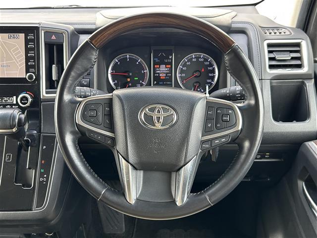 グランエース プレミアム 純正ディスプレイオーディオ(AM/FM/BT/Miracast)/全方位カメラ/ドラレコ/レーダークルーズコントロール/両側パワスラ/ETC/LED/レザーシート/シートヒーター/オットマン/純正AW(6枚目)