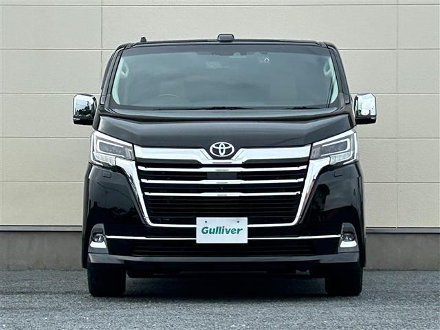 グランエース プレミアム 純正ディスプレイオーディオ(AM/FM/BT/Miracast)/全方位カメラ/ドラレコ/レーダークルーズコントロール/両側パワスラ/ETC/LED/レザーシート/シートヒーター/オットマン/純正AW(11枚目)