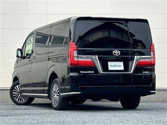 グランエース プレミアム 純正ディスプレイオーディオ(AM/FM/BT/Miracast)/全方位カメラ/ドラレコ/レーダークルーズコントロール/両側パワスラ/ETC/LED/レザーシート/シートヒーター/オットマン/純正AW(43枚目)