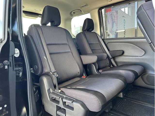 セレナ e-パワー ハイウェイスターV 全方位モニター レーダーCC 前後Pセンサー エマブレ プロパイロット 車線逸脱防止 駐車支援 デジタルルームミラー LEDオートライト 純正9型ナビ 両側パワスラ ビルトインETC 後席用モニター(29枚目)