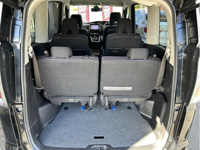 セレナ e-パワー ハイウェイスターV 全方位モニター レーダーCC 前後Pセンサー エマブレ プロパイロット 車線逸脱防止 駐車支援 デジタルルームミラー LEDオートライト 純正9型ナビ 両側パワスラ ビルトインETC 後席用モニター(31枚目)