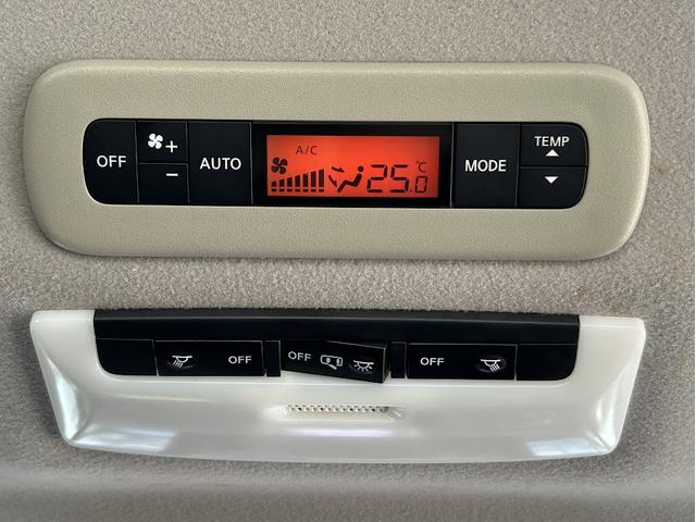 セレナ e-パワー ハイウェイスターV 全方位モニター レーダーCC 前後Pセンサー エマブレ プロパイロット 車線逸脱防止 駐車支援 デジタルルームミラー LEDオートライト 純正9型ナビ 両側パワスラ ビルトインETC 後席用モニター(34枚目)