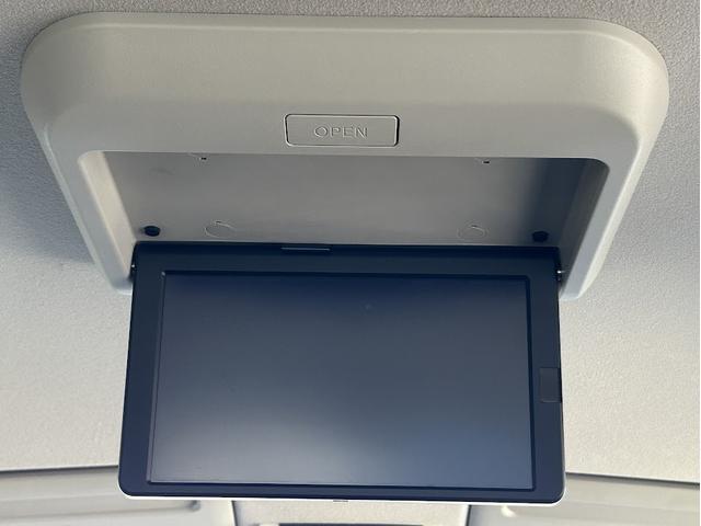 セレナ e-パワー ハイウェイスターV 全方位モニター レーダーCC 前後Pセンサー エマブレ プロパイロット 車線逸脱防止 駐車支援 デジタルルームミラー LEDオートライト 純正9型ナビ 両側パワスラ ビルトインETC 後席用モニター(36枚目)