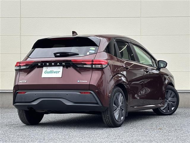 ノート Ｘ　アラウンドビューモニター／プロパイロット／純正メモリナビ／全方位カメラ／ドラレコ／追従型クルコン／ビルトインＥＴＣ／ＬＥＤヘッドライト／フルセグＴＶ／Ｂｌｕｅｔｏｏｔｈ／純正ＡＷ／Ｗエアバック（16枚目）