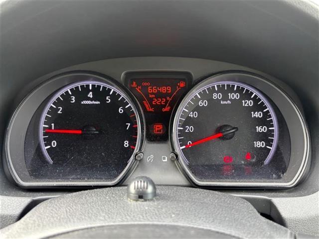 ノート Ｘ　Ｖセレクション＋セーフティＩＩ　純正ＳＤナビ（ＣＤ／ＤＶＤ／ＢＴ／ｉＰｏｄ／ＡＵＸ）／前方ドライブレコーダー／ビルトインＥＴＣ／ワンセグＴＶ／ミュージックサーバー＆プレイヤー接続／前後コーナーセンサー／Ｗエアバック／レーンキープアシ（4枚目）