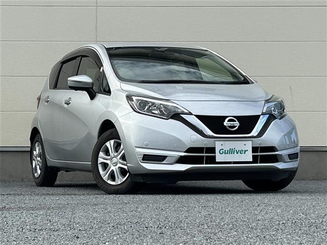 ノート Ｘ　Ｖセレクション＋セーフティＩＩ　純正ＳＤナビ（ＣＤ／ＤＶＤ／ＢＴ／ｉＰｏｄ／ＡＵＸ）／前方ドライブレコーダー／ビルトインＥＴＣ／ワンセグＴＶ／ミュージックサーバー＆プレイヤー接続／前後コーナーセンサー／Ｗエアバック／レーンキープアシ（10枚目）