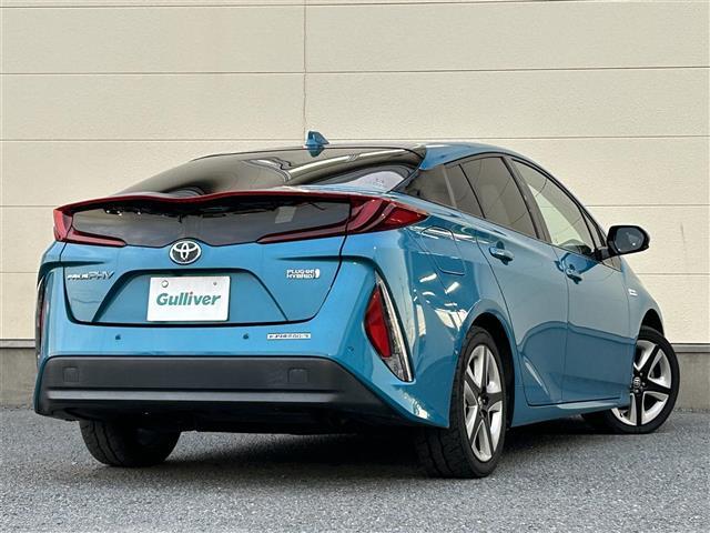 プリウスＰＨＶ Ａレザーパッケージ　ワンオーナー／保証書／オプション１７インチ純正アルミホイール／ブラインドスポットモニター／パーキングアシスト／ステアリングヒーター／ＤＮ席シートヒーター／純正ナビ（ＡＭ／ＦＭ／Ｂｌｕｅｔｏｏｔｈ／ＴＶ（18枚目）