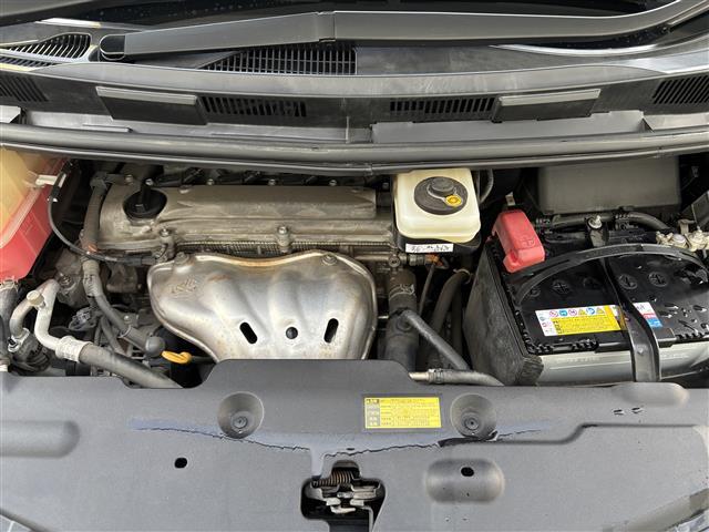 【エンジンルーム】エンジンの調子は良好です。ご納車前にはしっかりとオイル交換・その他油種類の点検補充をさせて頂きます。また、ガリバーでは修復歴のある車は販売いたしません。