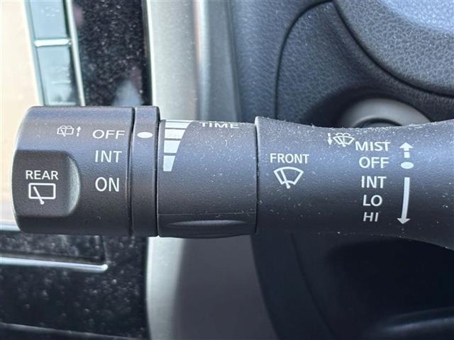 ノート ｅ－パワーオーテック　純正ナビ／フルセグＴＶアラウンドビューモニター／ドライブレコーダー／コーナーセンサー／ＥＴＣ／純正フロアマット／社外アルミホイール／プッシュスタート／ＬＥＤヘッドライト／クルーズコントロール（10枚目）