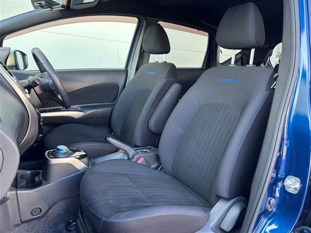 ノート ｅ－パワーオーテック　純正ナビ／フルセグＴＶアラウンドビューモニター／ドライブレコーダー／コーナーセンサー／ＥＴＣ／純正フロアマット／社外アルミホイール／プッシュスタート／ＬＥＤヘッドライト／クルーズコントロール（23枚目）