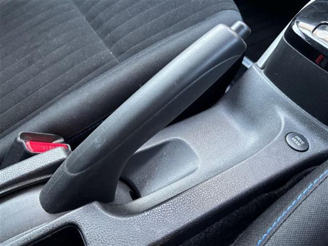 ノート ｅ－パワーオーテック　純正ナビ／フルセグＴＶアラウンドビューモニター／ドライブレコーダー／コーナーセンサー／ＥＴＣ／純正フロアマット／社外アルミホイール／プッシュスタート／ＬＥＤヘッドライト／クルーズコントロール（31枚目）