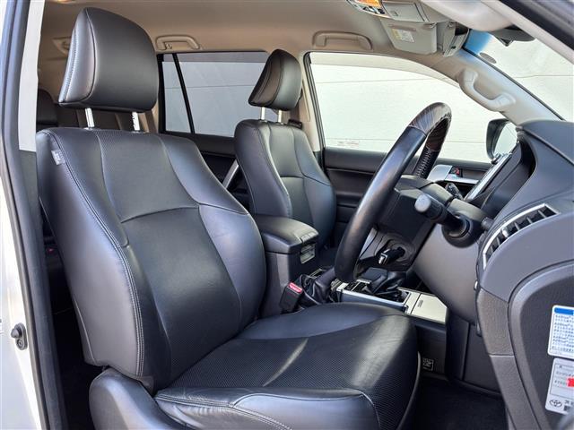 ランドクルーザープラド TZ-G 純正ナビ(AM/FM/CD/DVD/USB/Bluetooth/フルセグ)/全方位カメラ/前方ドライブレコーダー/前後コーナーセンサー/追従型クルコン/ETC2.0/SoundWaveセキュリティ(23枚目)