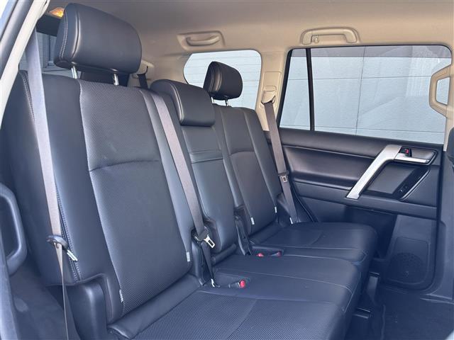 ランドクルーザープラド TZ-G 純正ナビ(AM/FM/CD/DVD/USB/Bluetooth/フルセグ)/全方位カメラ/前方ドライブレコーダー/前後コーナーセンサー/追従型クルコン/ETC2.0/SoundWaveセキュリティ(25枚目)