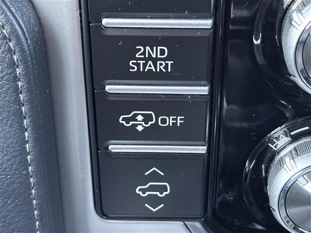 ランドクルーザープラド TZ-G 純正ナビ(AM/FM/CD/DVD/USB/Bluetooth/フルセグ)/全方位カメラ/前方ドライブレコーダー/前後コーナーセンサー/追従型クルコン/ETC2.0/SoundWaveセキュリティ(34枚目)