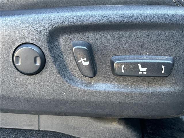 ランドクルーザープラド TZ-G 純正ナビ(AM/FM/CD/DVD/USB/Bluetooth/フルセグ)/全方位カメラ/前方ドライブレコーダー/前後コーナーセンサー/追従型クルコン/ETC2.0/SoundWaveセキュリティ(38枚目)