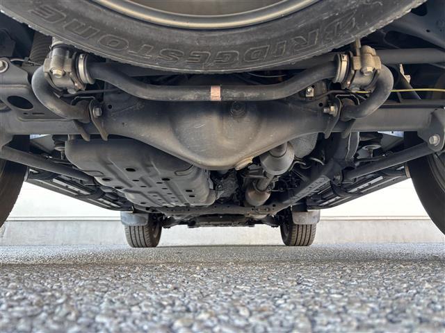 ランドクルーザープラド TZ-G 純正ナビ(AM/FM/CD/DVD/USB/Bluetooth/フルセグ)/全方位カメラ/前方ドライブレコーダー/前後コーナーセンサー/追従型クルコン/ETC2.0/SoundWaveセキュリティ(41枚目)