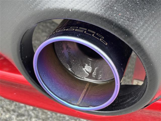 スイフトスポーツ ベースグレード　純正ナビ　（ＣＤ／ＤＶＤ／ＴＶ／Ｂｌｕｅｔｏｏｔｈ）／全方位カメラ／追従クルーズコントロール／前後ドライブレコーダー／シートヒーター／社外エアロ／パドルシフト／スペアキー（6枚目）