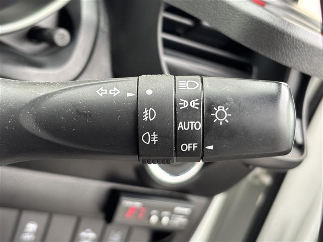 スイフトスポーツ ベースグレード　純正ナビ　（ＣＤ／ＤＶＤ／ＴＶ／Ｂｌｕｅｔｏｏｔｈ）／全方位カメラ／追従クルーズコントロール／前後ドライブレコーダー／シートヒーター／社外エアロ／パドルシフト／スペアキー（12枚目）