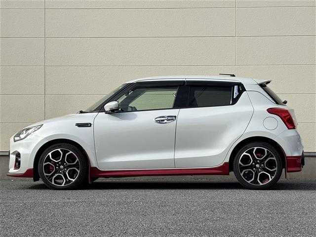 スイフトスポーツ ベースグレード　純正ナビ　（ＣＤ／ＤＶＤ／ＴＶ／Ｂｌｕｅｔｏｏｔｈ）／全方位カメラ／追従クルーズコントロール／前後ドライブレコーダー／シートヒーター／社外エアロ／パドルシフト／スペアキー（18枚目）