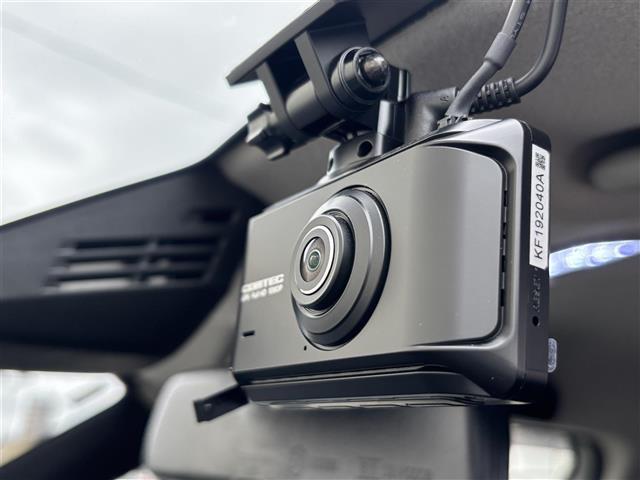 スイフトスポーツ ベースグレード　純正ナビ　（ＣＤ／ＤＶＤ／ＴＶ／Ｂｌｕｅｔｏｏｔｈ）／全方位カメラ／追従クルーズコントロール／前後ドライブレコーダー／シートヒーター／社外エアロ／パドルシフト／スペアキー（31枚目）