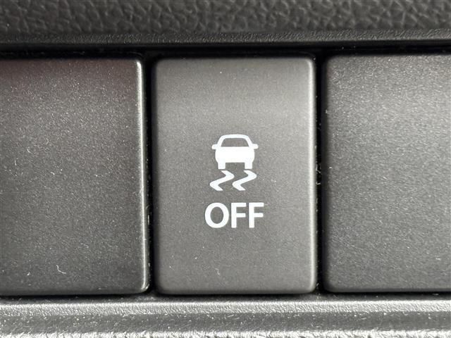 スイフトスポーツ ベースグレード　純正ナビ　（ＣＤ／ＤＶＤ／ＴＶ／Ｂｌｕｅｔｏｏｔｈ）／全方位カメラ／追従クルーズコントロール／前後ドライブレコーダー／シートヒーター／社外エアロ／パドルシフト／スペアキー（34枚目）