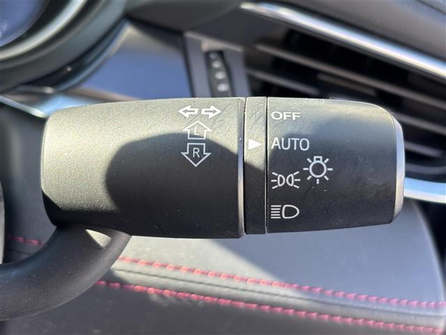 ＭＡＺＤＡ６セダン ＸＤ　ブラックトーンエディション　ブラックトーンエディション特別仕様車／純正ナビ（ＡＭ／ＦＭ／ＣＤ／ＤＶＤ／ＵＳＢ／ＡＵＸ／Ｂｌｕｅｔｏｏｔｈ／ＴＶ）／Ｂｏｓｅサウンド／全方位カメラ／前後ドライブレコーダー／追従型クルーズコントロール（11枚目）