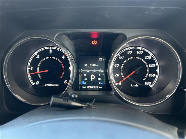 デリカＤ：５ ローデスト　Ｄ　パワーパッケージ　メーカオプションナビ（ＡＭ／ＦＭ／ｉＰｏｄ／Ｂｌｕｅｔｏｏｔｈ／フルセグＴＶ）／ブルバー／リアラダー／ルーフレール／バックカメラ／クルーズコントロール／両側パワースライドドア／ＥＴＣ／／シートヒーター（5枚目）