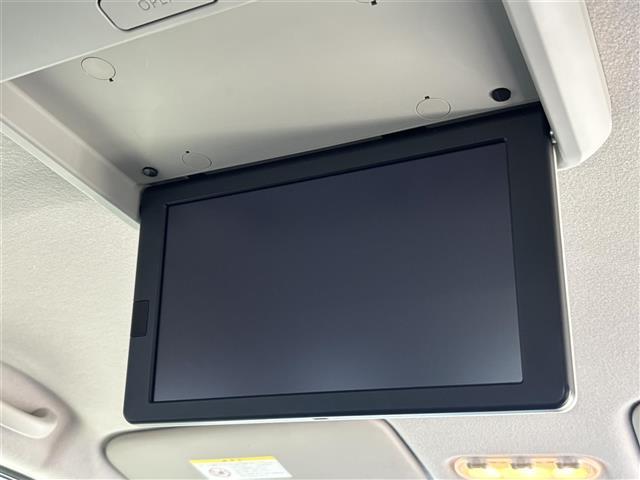 セレナ ハイウェイスターG S-HVアドバンスドセーフティ 純正ナビ(CD/DVD/USB/Bluetooth/ワンセグ)/アラウンドビューモニター/サイドエアロ/クルーズコントロール/両側パワスラ/ETC/LEDヘッドライト/後席モニター/社外スタッドレス付(5枚目)