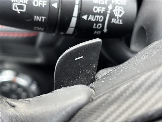 デミオ ＸＤツーリング　純正ナビ（ＡＭ／ＦＭ／ＵＳＢ／ＣＤ／ＤＶＤ／Ｂｌｕｅｔｏｏｔｈ／ワンセグ）／バックカメラ／前後ドライブレコーダー／クルーズコントロール／ＥＴＣ／ＬＥＤヘッドライト／パワーステアリング／オートライト（12枚目）