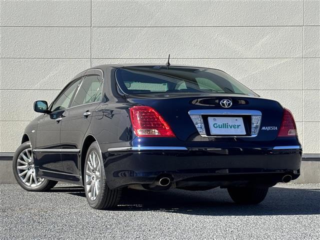 クラウンマジェスタ Ａタイプ　純正ナビ（ＡＭ／ＦＭ／ＣＤ／ＤＶＤ／ＭＤ）／バックカメラ／クルーズコントロール／ビルトインＥＴＣ／パワーシート／パワーバックドア／プッシュスタート／保証書／オートライト／純正ＡＷ／純正ドアバイザー（43枚目）