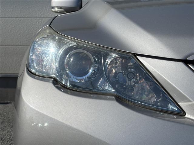 �y���C�g�E�����v�z���V����Ԃ̑��s�����E�ǍD�ň��S���Ă���肢�������܂��B�w�b�h���C�g�E�z�C�[���E�t�����g�K���X�ȂǐF�X�ȕ����R�[�e�B���O�����p�ӂ��Ă���܂��B���Ђ����k���������B