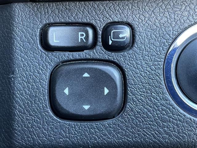 �X�܂ɂČ��Ԃ̊m�F�����������܂��̂ŁA���d�b�ō݌ɂ̂��m�F�̏㐥�񂲗��X���������܂��B�^�^