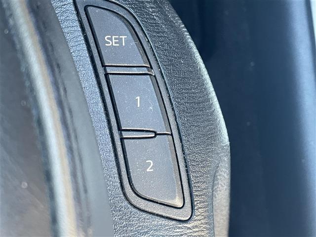 アテンザセダン ２５Ｓ　Ｌパッケージ　純正メモリナビ（ＡＭ／ＦＭ／ＣＤ／ＤＶＤ／Ｂｌｕｅｔｏｏｔｈ／ワンセグ）／バックカメラ／クルーズコントロール／ＥＴＣ／レザーシート／ヒートシーター／ハンドルヒーター／ヘッドアップディスプレイ／社外ＡＷ（33枚目）