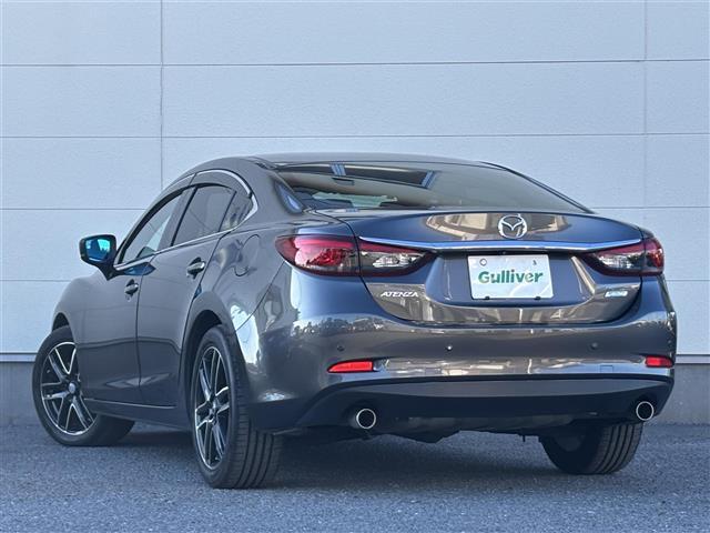 アテンザセダン ２５Ｓ　Ｌパッケージ　純正メモリナビ（ＡＭ／ＦＭ／ＣＤ／ＤＶＤ／Ｂｌｕｅｔｏｏｔｈ／ワンセグ）／バックカメラ／クルーズコントロール／ＥＴＣ／レザーシート／ヒートシーター／ハンドルヒーター／ヘッドアップディスプレイ／社外ＡＷ（43枚目）