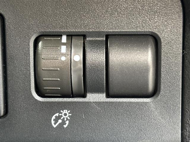 BRZ S 社外HDDナビ(型式:CN-H500WD)(AM/FM/CD/BT)/フルセグテレビ/BLITZ車高調/STIフルエアロ/社外チタンマフラー/社外アルミホイール/バックカメラ/プッシュスタート/パドル(34枚目)