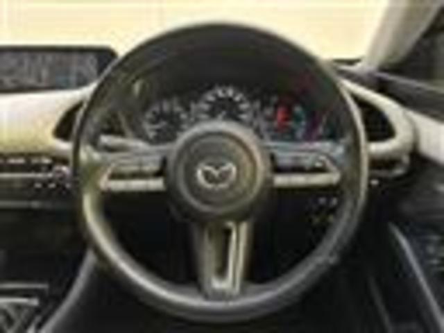 ＭＡＺＤＡ３セダン Ｘ　Ｌパッケージ　メーカーＯＰナビ／ＨＤＭＩ／フルセグテレビ／バックカメラ／ビルトインＥＴＣ／プッシュスタート／シートヒーター／ハンドルヒーター／パワーシー／レーダークルーズコントロール／ＢＯＳＥサウンド／革シート（7枚目）