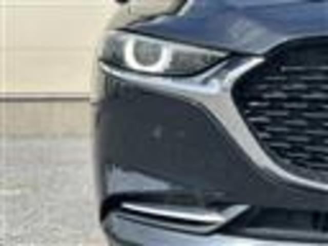 ＭＡＺＤＡ３セダン Ｘ　Ｌパッケージ　メーカーＯＰナビ／ＨＤＭＩ／フルセグテレビ／バックカメラ／ビルトインＥＴＣ／プッシュスタート／シートヒーター／ハンドルヒーター／パワーシー／レーダークルーズコントロール／ＢＯＳＥサウンド／革シート（21枚目）