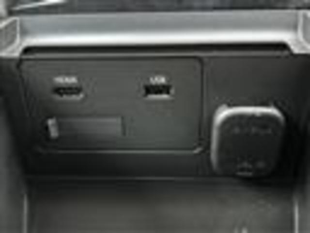 ＭＡＺＤＡ３セダン Ｘ　Ｌパッケージ　メーカーＯＰナビ／ＨＤＭＩ／フルセグテレビ／バックカメラ／ビルトインＥＴＣ／プッシュスタート／シートヒーター／ハンドルヒーター／パワーシー／レーダークルーズコントロール／ＢＯＳＥサウンド／革シート（39枚目）