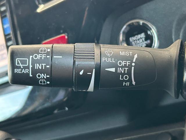 ステップワゴンスパーダ スパーダ ホンダセンシング 純正ナビ/バックカメラ/両側パワースライド/前方ドライブレコーダー/ホンダセンシング/ビルトインETC/レーダークルーズコントロール/LEDヘッドライト/後部座席モニター/USB入力端子/三列シート(10枚目)